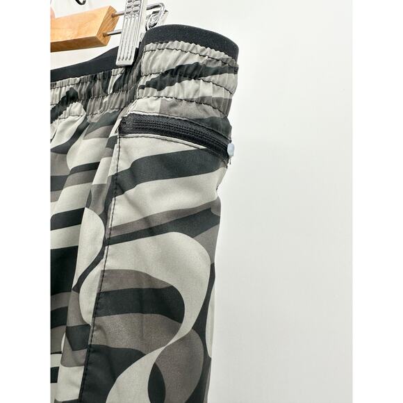 Nike Dri-Fit Icon Clash Tempo Luxe Running Shorts Women's Size XX-Large XXL NWT - Picture 7 of 10